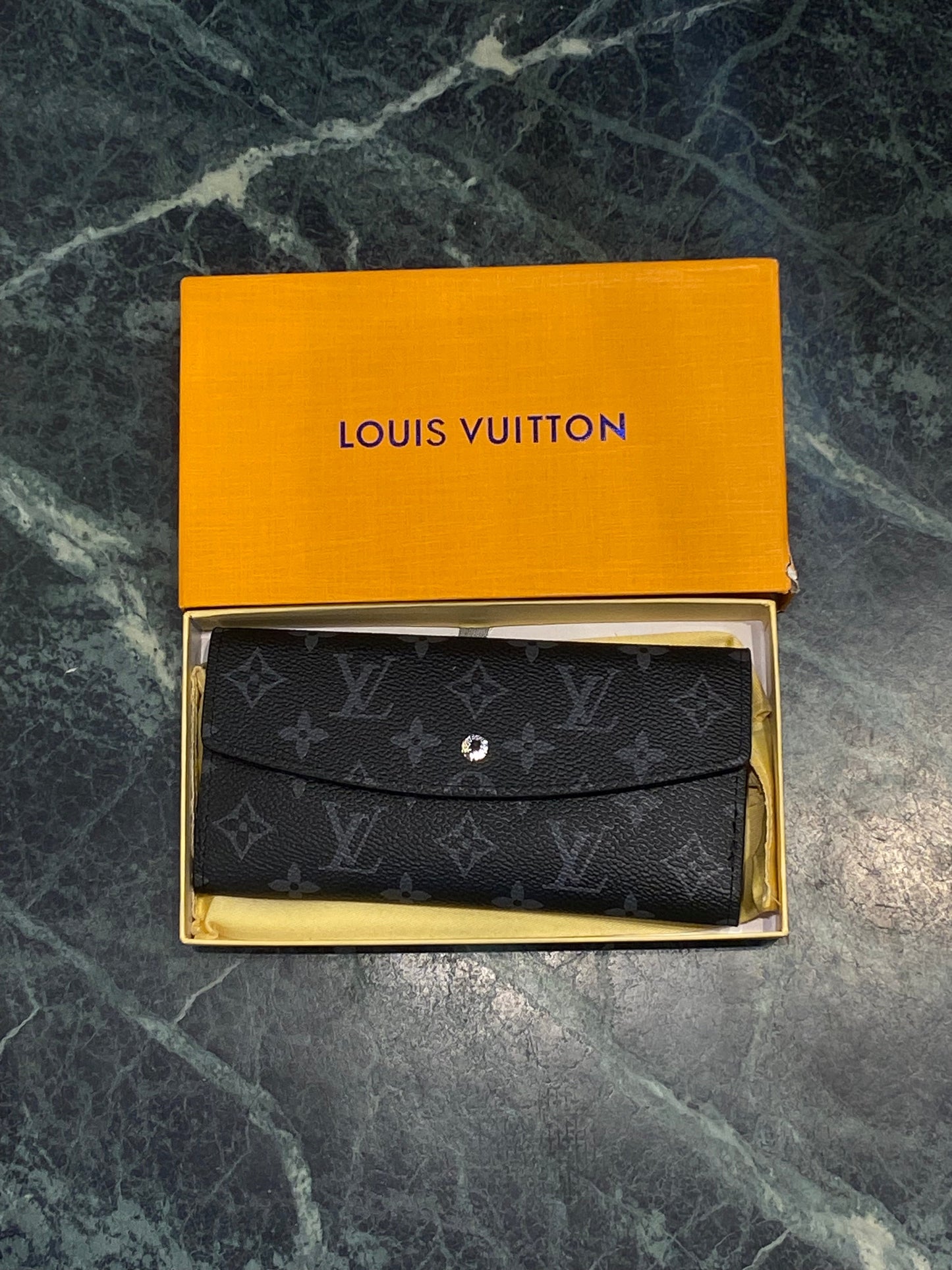 Uol Black Colour Monogram Print Ladies Clutch Zipper 600178