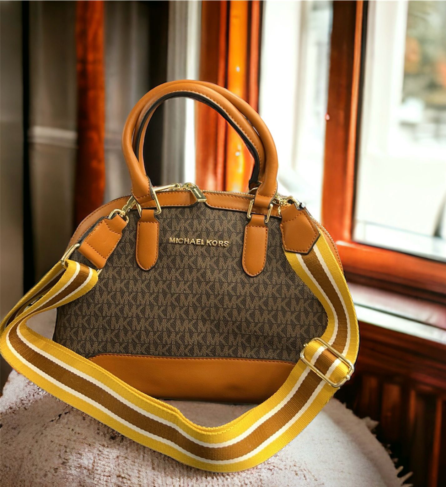 CIM MIC Brown Ten Colour Ladies Hand Bag 987398