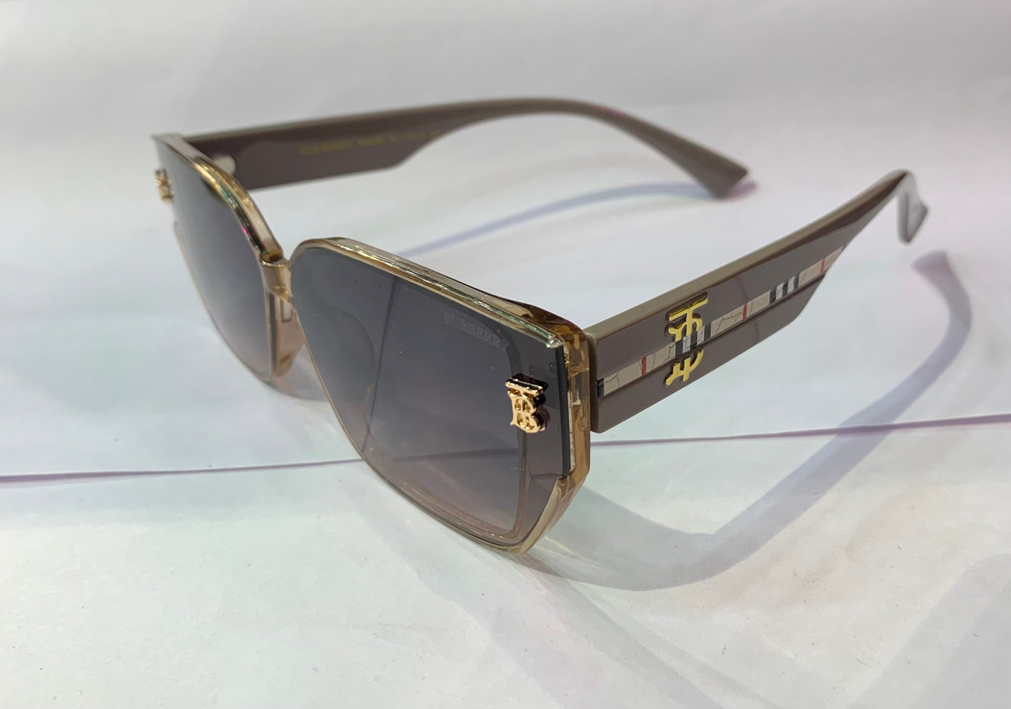 RUB BUR Beige Colour Frame Brown Shade Unisex Sunglass 9930 64 13 142 C5