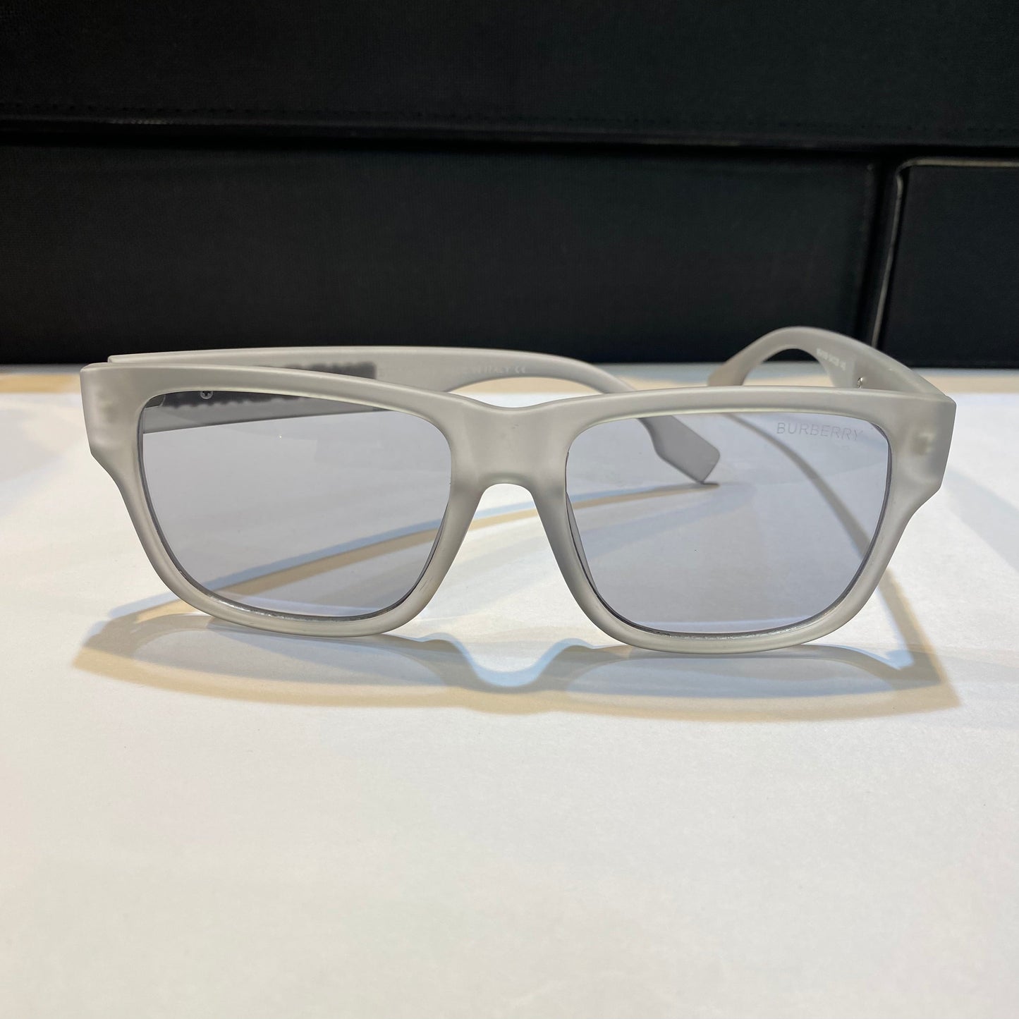Rub Transi Smoke Frame Grey Black Shade Unisex Sunglass BE4358 54 20 142
