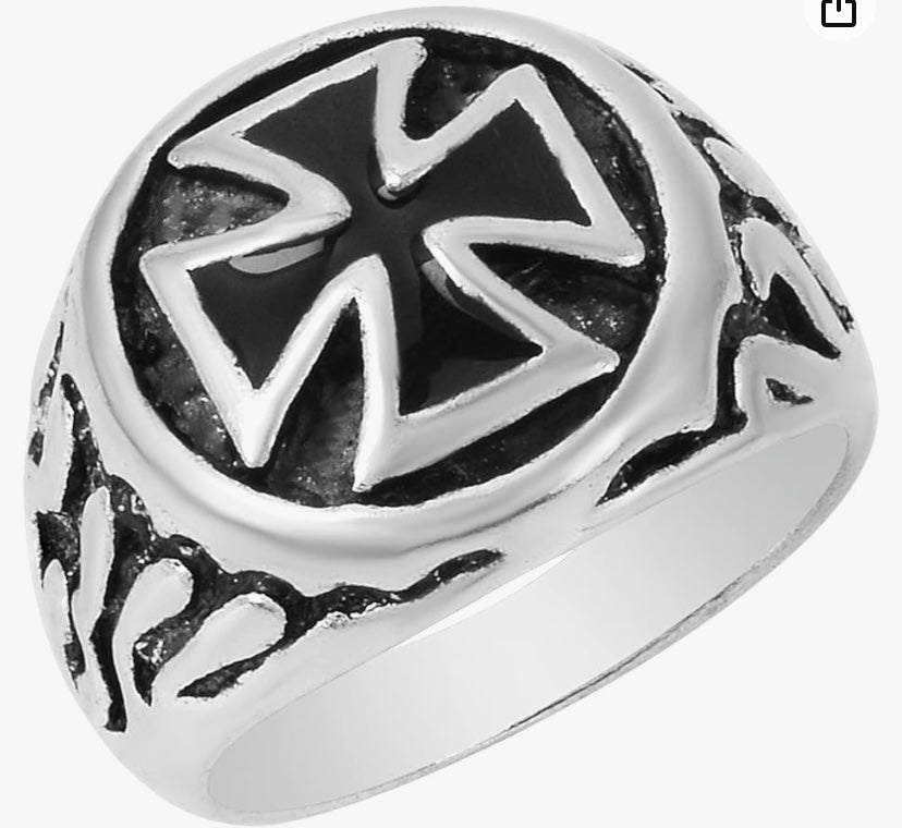 Silver Black Color Stainless Steel Premium Quality Men’s Ring 50336