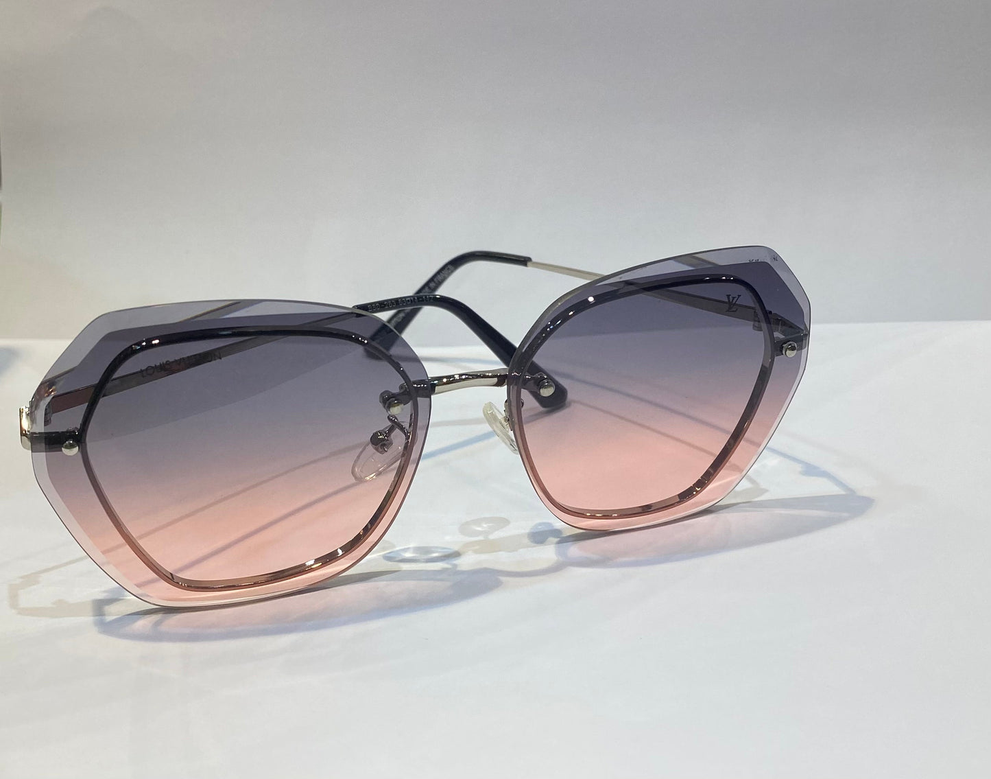 VL UOL Sliver Frame Pink Shade Unisex Sunglasses B80 263 63 14 142