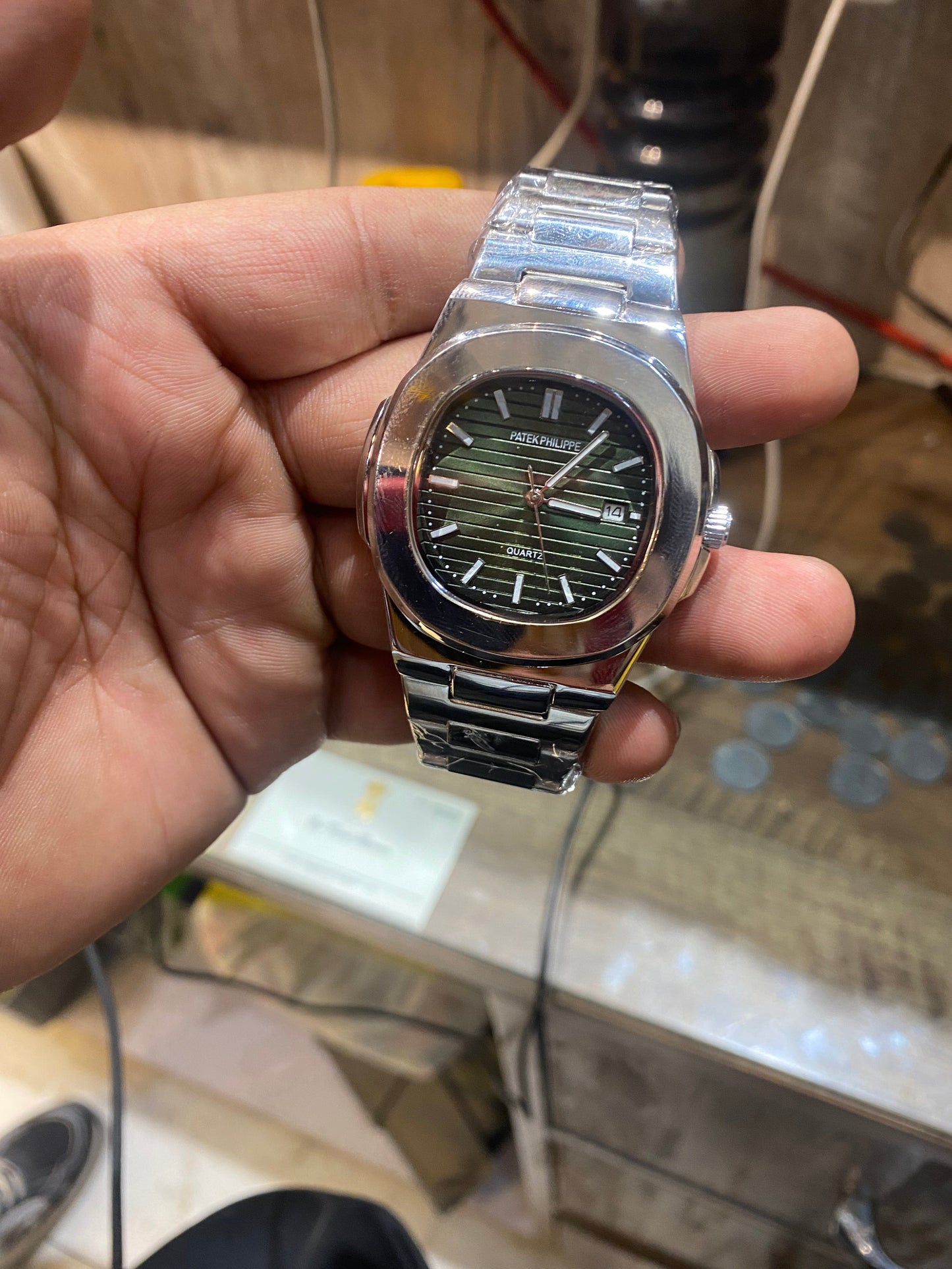 Pp Silver Chain green Dial Men Watch 901663