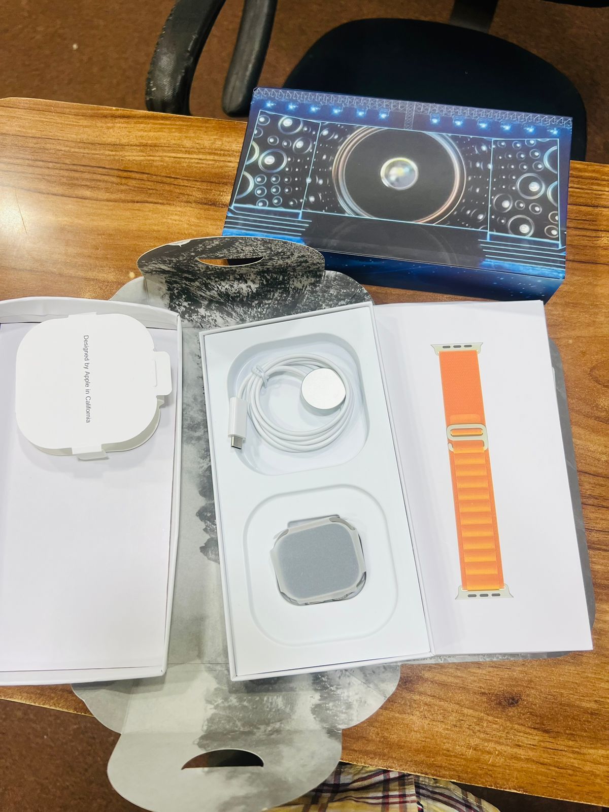 Ultra 8 Smart Watch 1.1