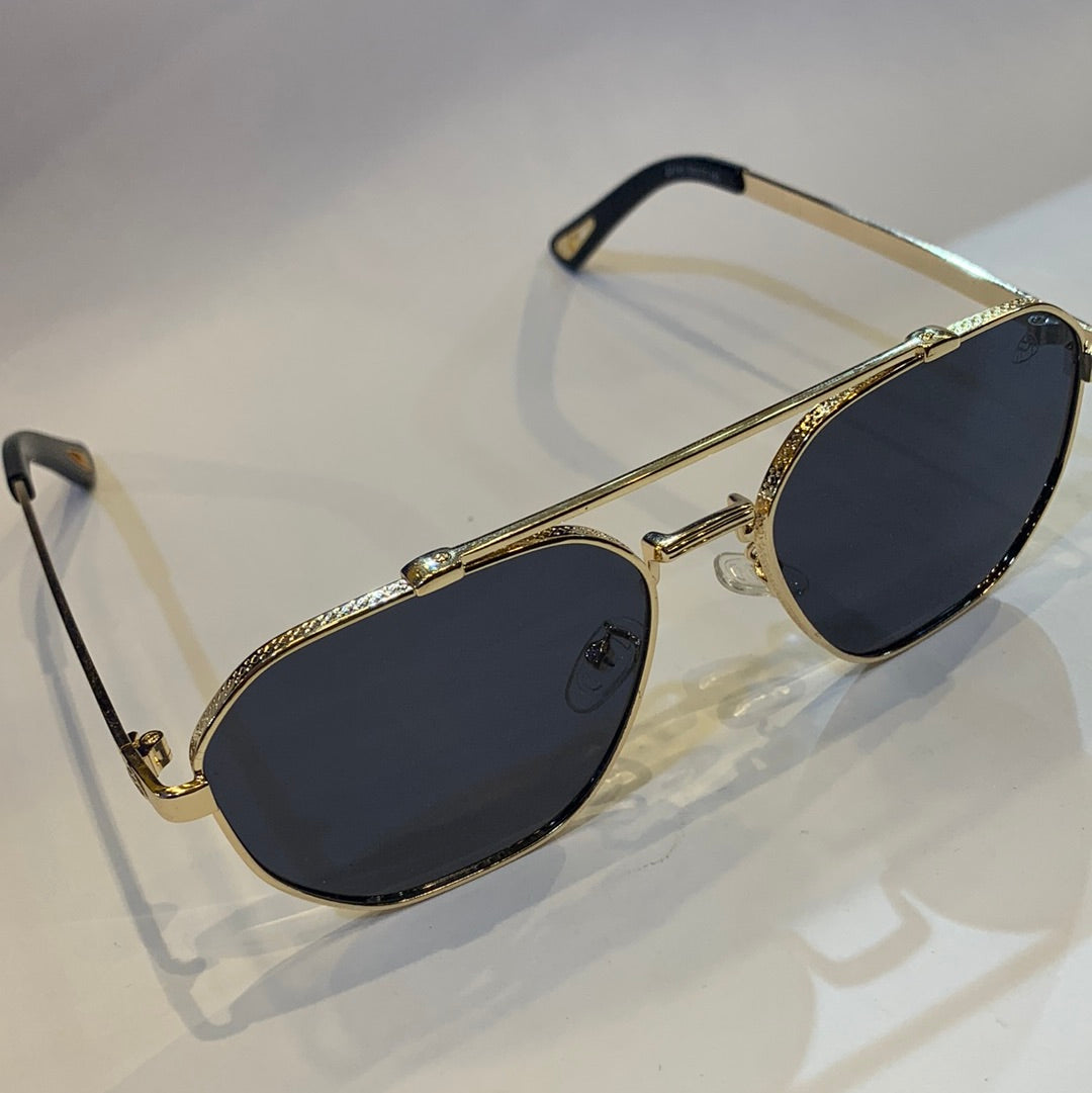 YAM Golden Frame black Shade Sunglass 2A745 58 17-140