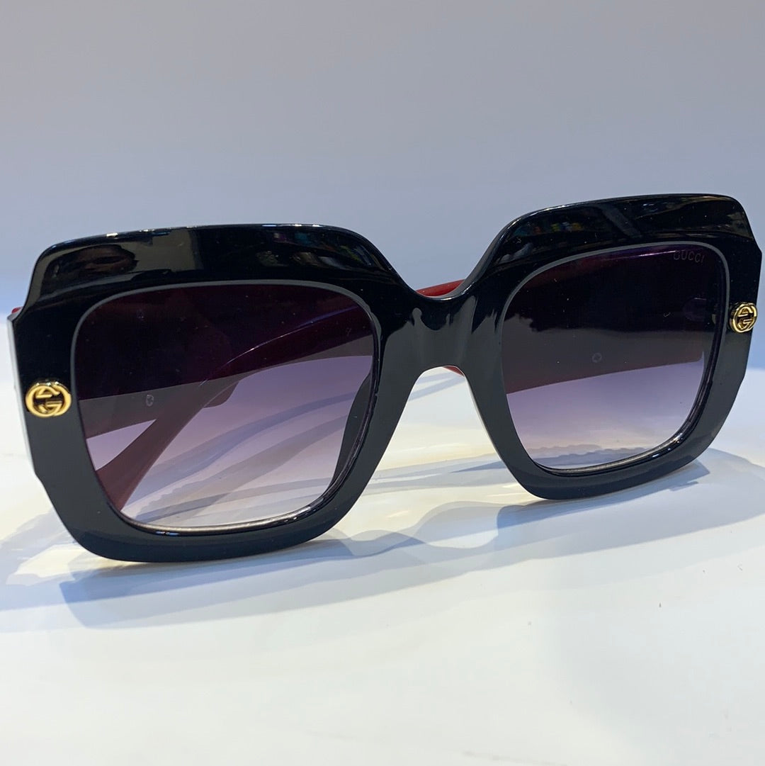 Cug Black Red Frame Black Shade Sunglass 5601 55 24-145