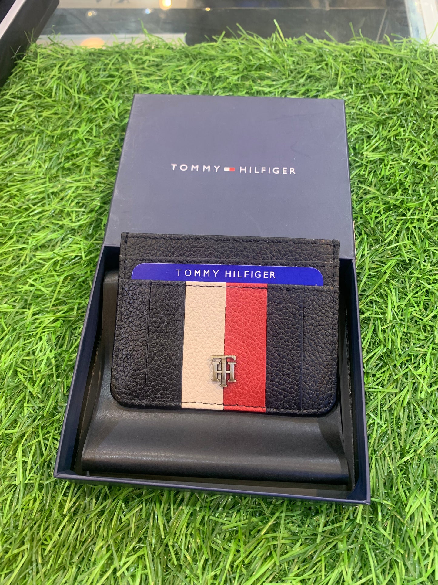 TH Mot Hil Genuine Leather Men Unisex Women Card Holder 800101