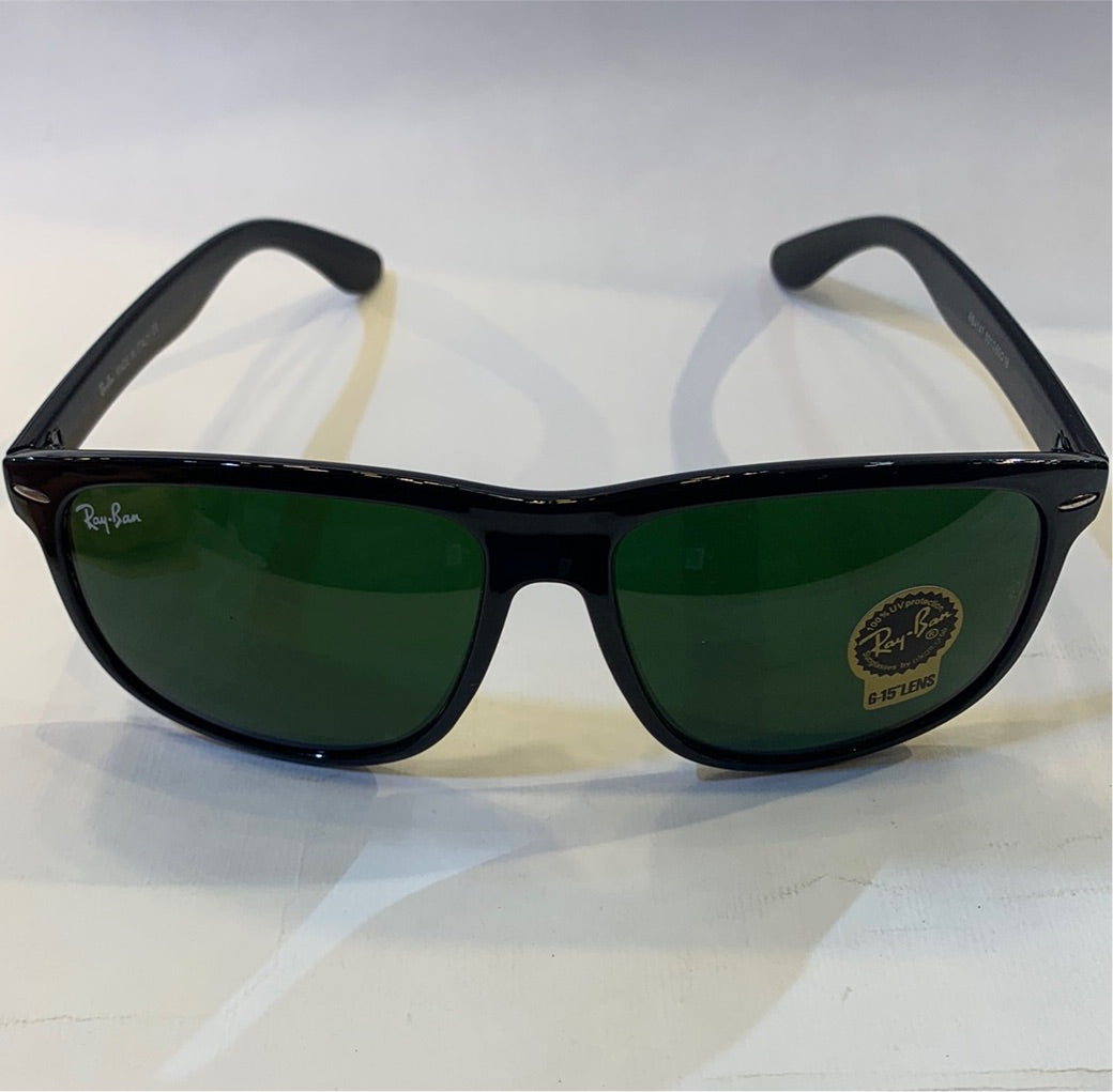 YAR RB Glossy Black Frame Green Shade Sunglasses RB4147 601 60 18