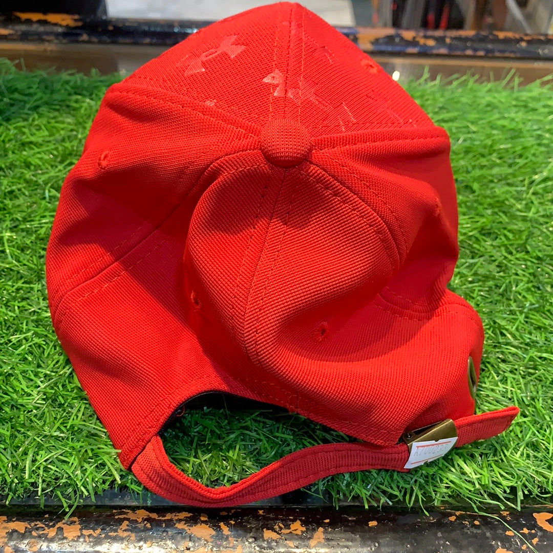 Red AM Cap 700233