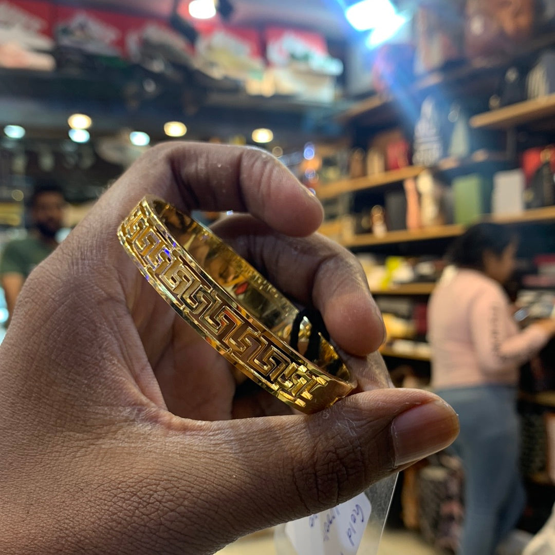 Gold Color Premium Quality Kada Bracelet 502420
