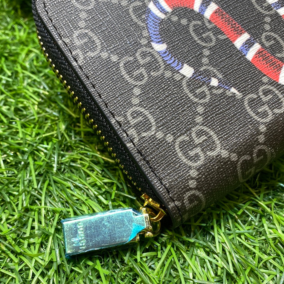 CUG Black Rubber Black Grey Snake Ladies Clutch Zipper Wallet 60017143