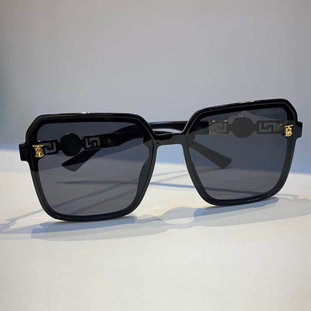Rub Black Frame Black Shade Sunglass 262257 16-142