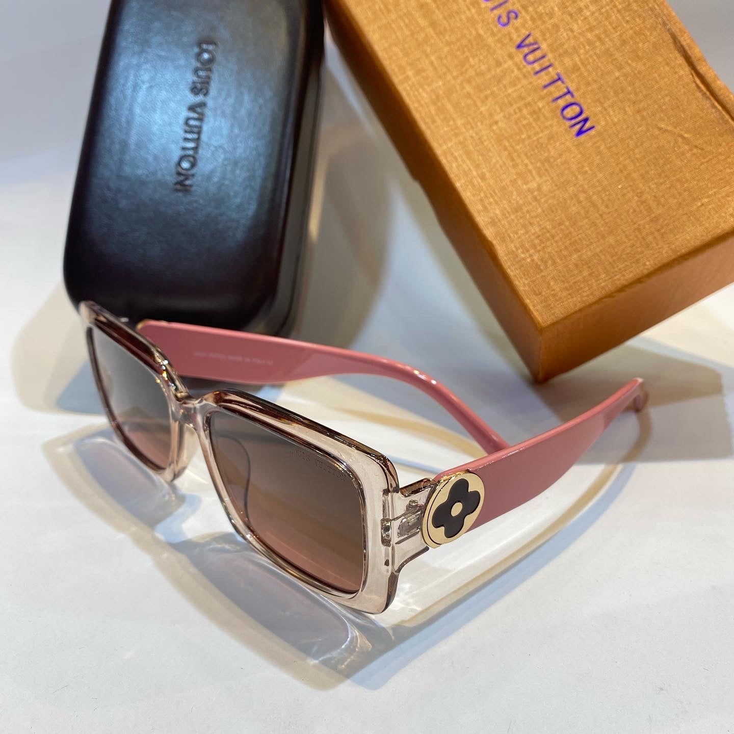 UOL Pink Transparent Frame Brown Shade Unisex Branded Sunglasses 32273 53 17-138