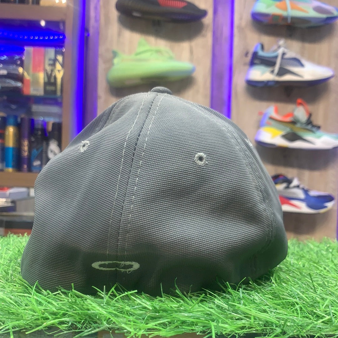 Grey Oakley Unisex Cap 700188