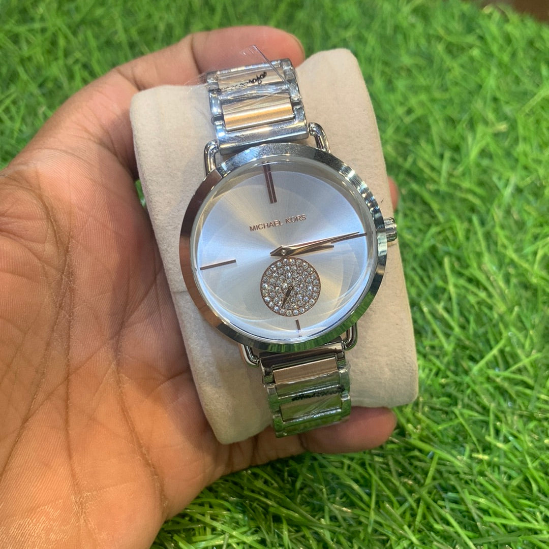 Cim Sliver Copper Chain White Dial Ladies Watch 400415