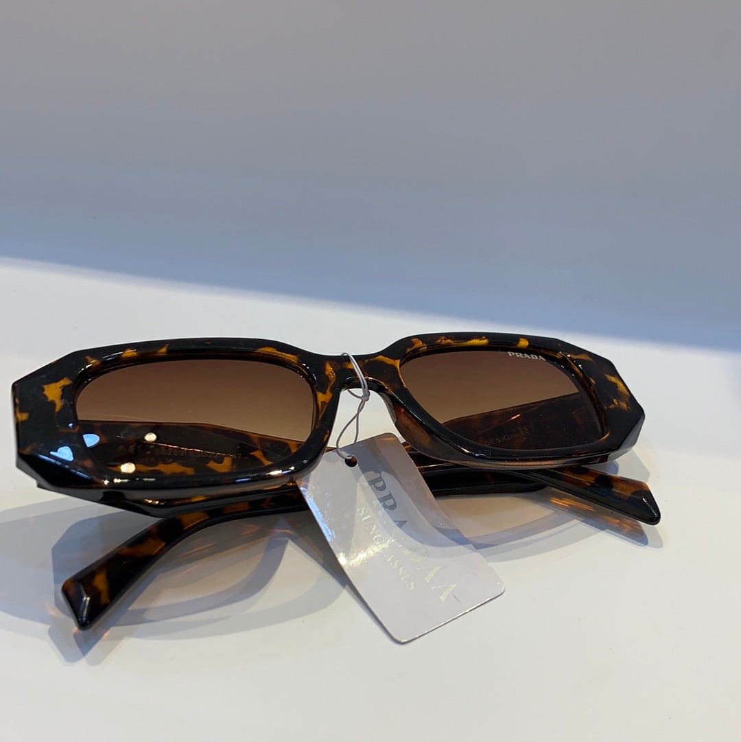 ARP Leopard Frame Yellow Shade Sunglass 5628953 22-147