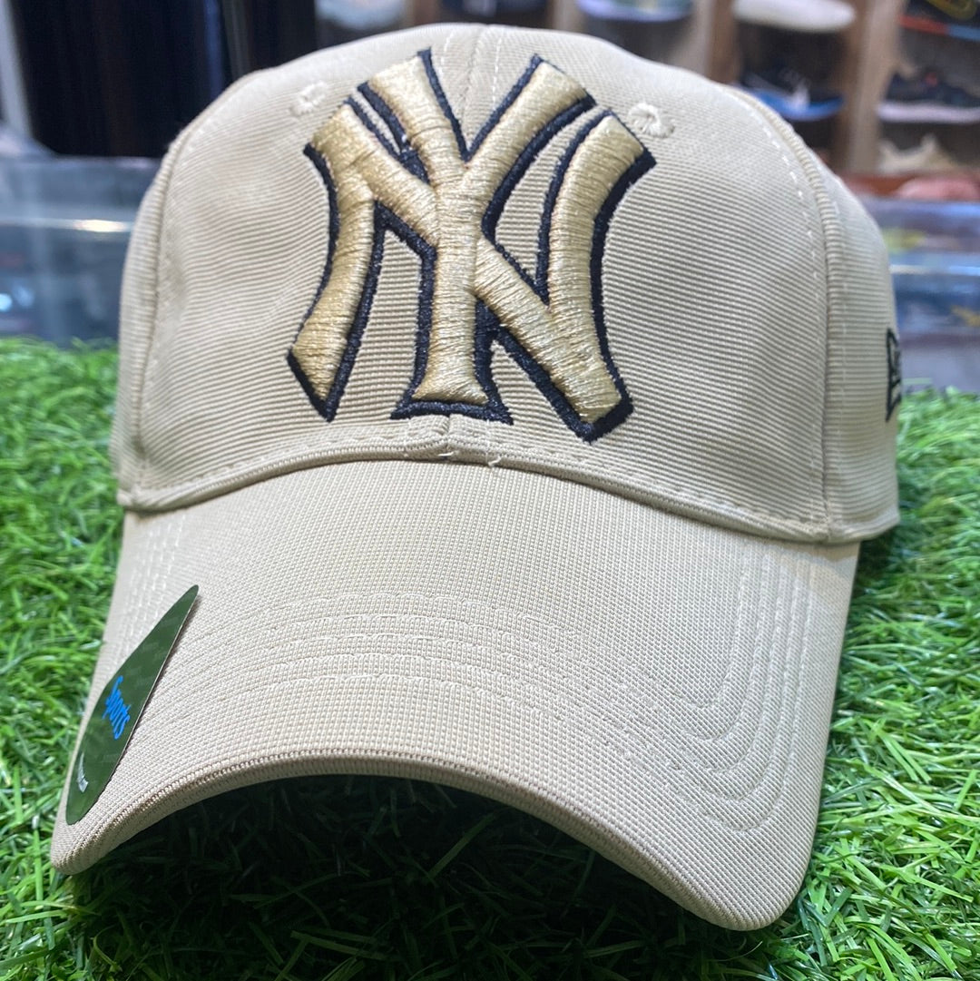 Beige Ny Cap 700561