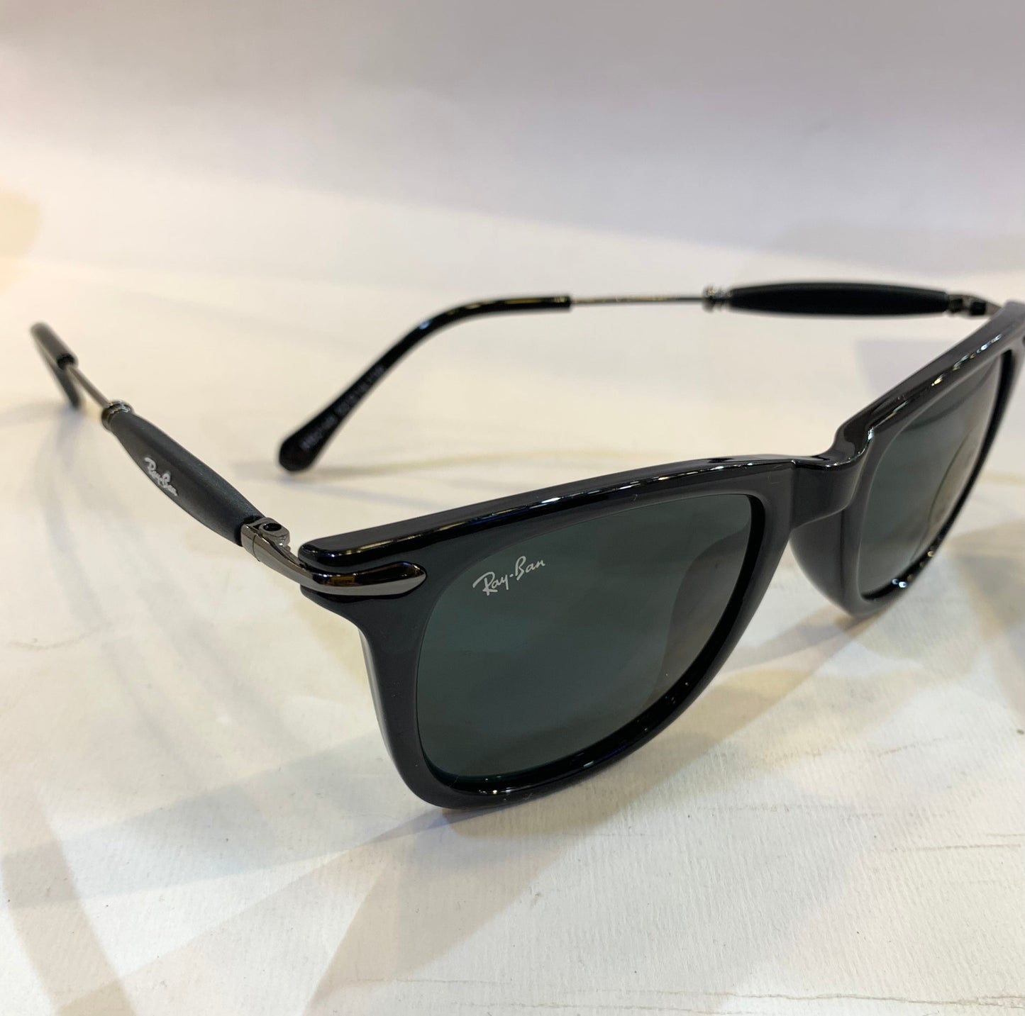 YAR RB Glossy Black Frame Black Shade Sunglasses RB2148 52 14-136
