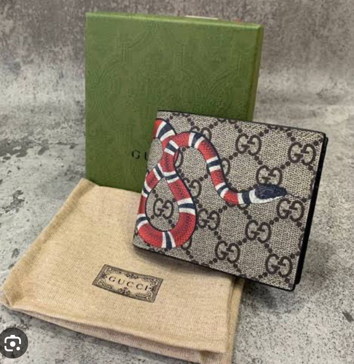 GUC CUG  Branded Luxury Italian Leather Apricot Colour Snack Print Wallet 6089530