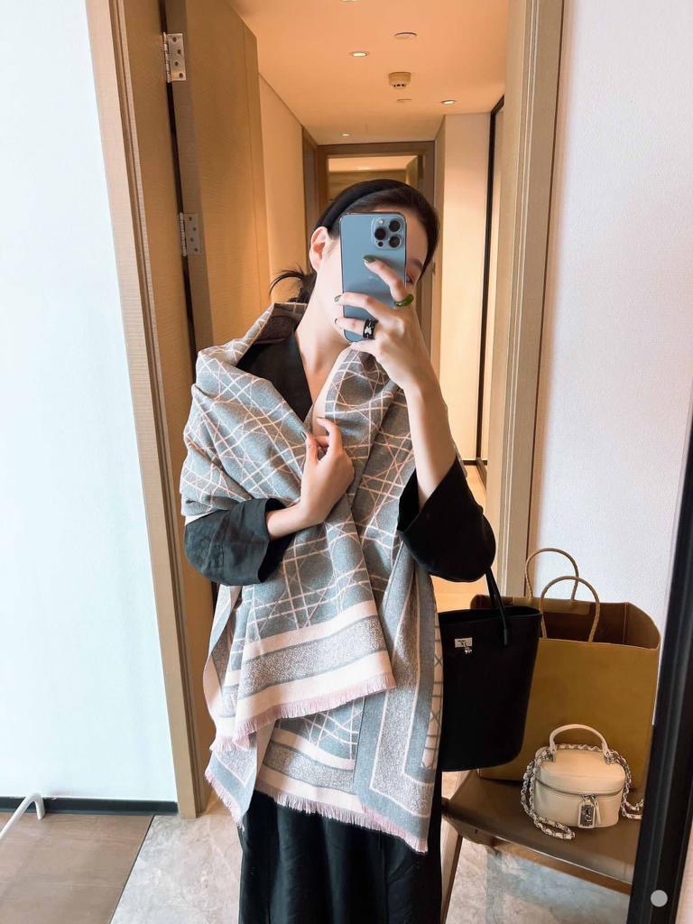 Oid Grey Pink Colour Unisex Stole 981031