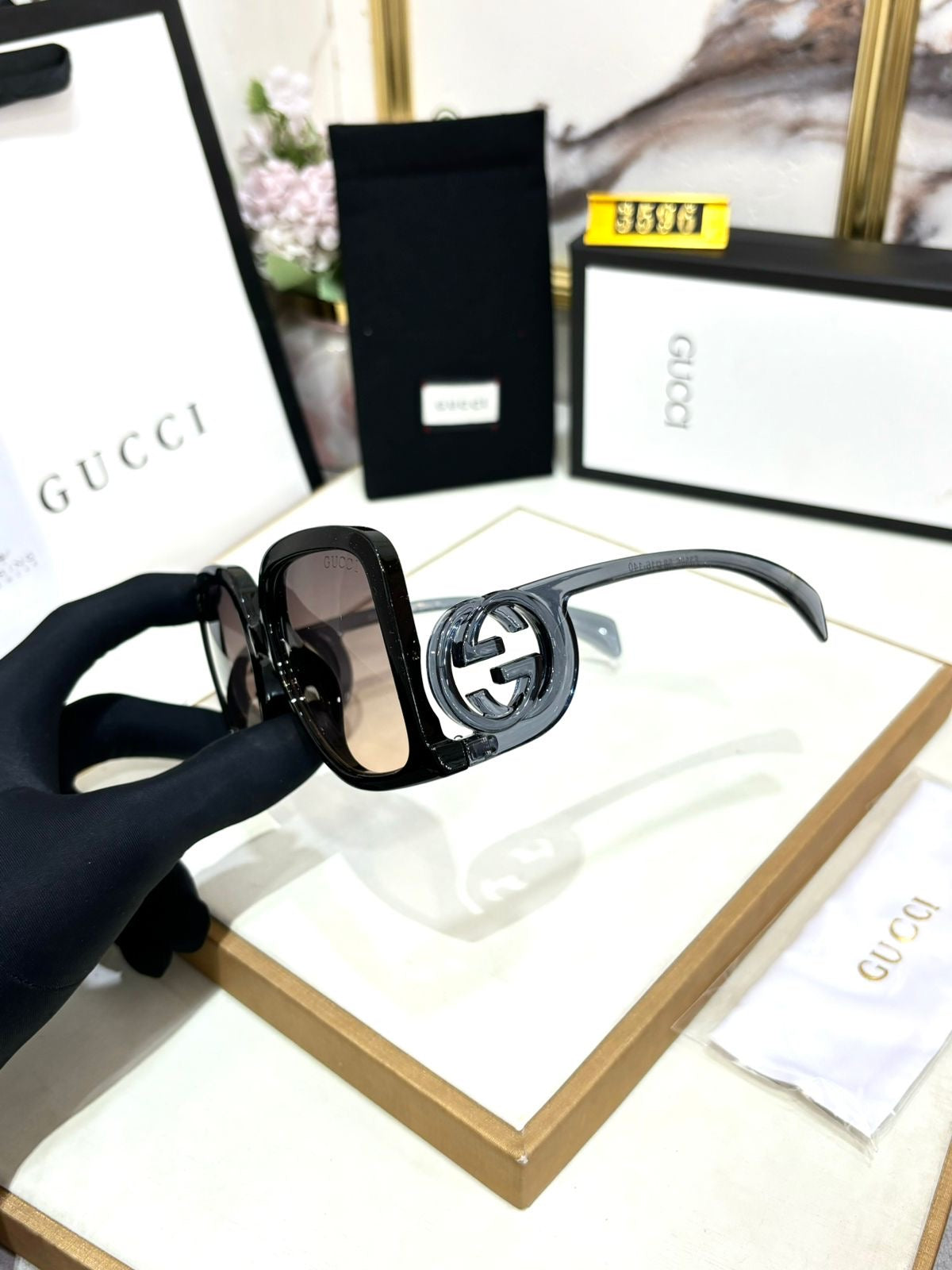 Cug Black Frame Pink Shade Unisex Sunglasses 98047 58 17 142