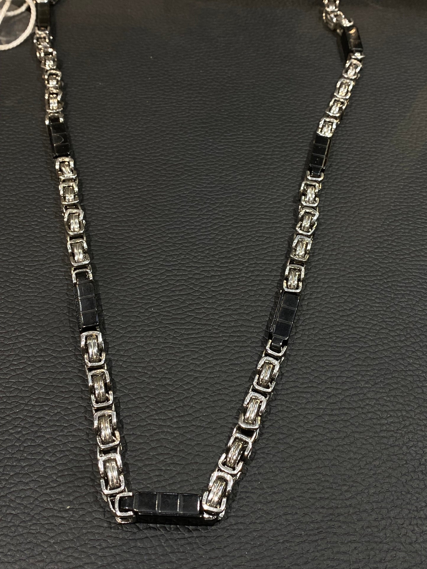 Silver Black  Neck Chain For Men 987322