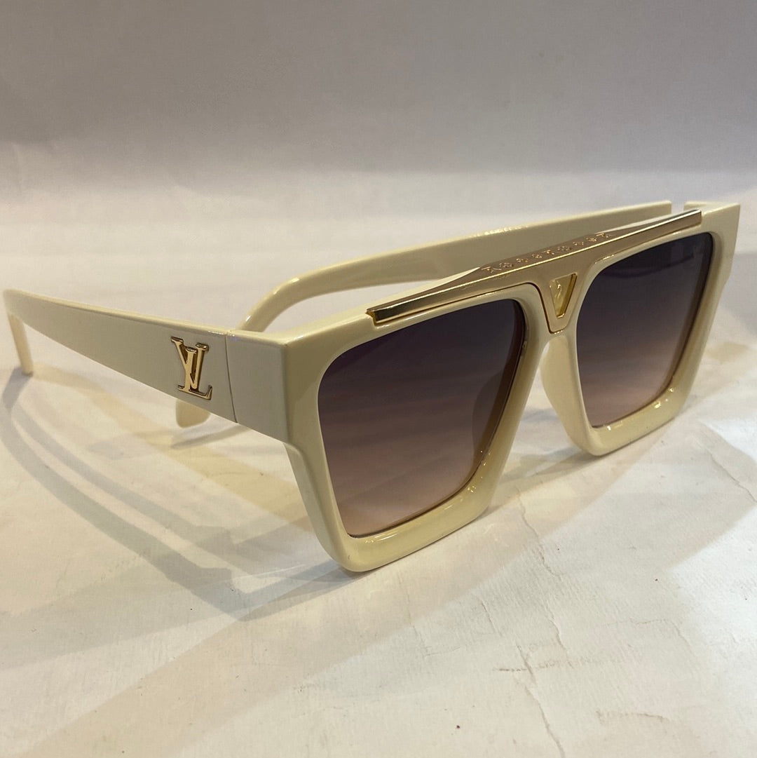 UOL VL Off White Frame Black Pink Shade Sunglass Z1502 61 13-145