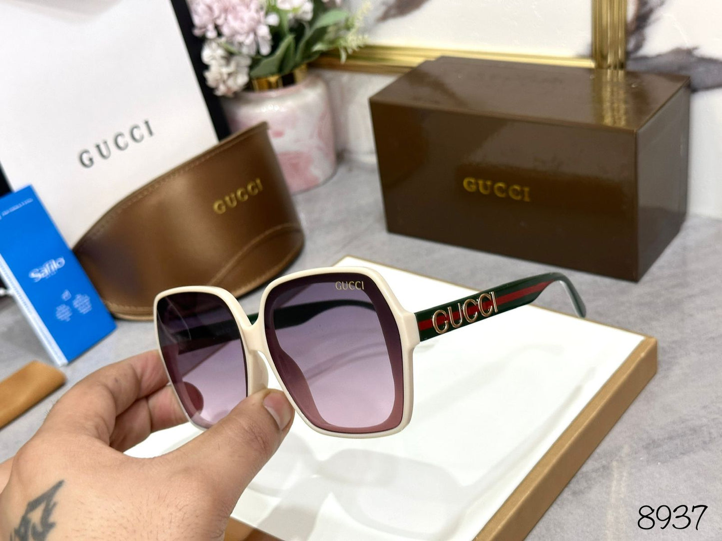 Cug Off White Frame Pink Shade Sunglass GG8937 64 14-150