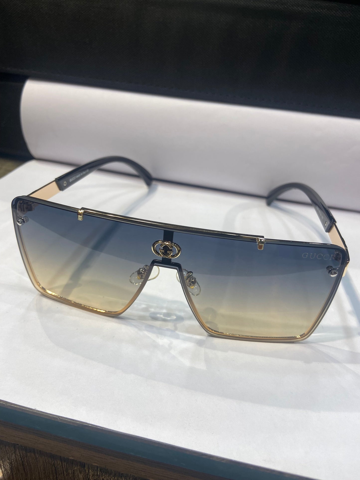 Cug Golden Frame Black Yellow Shade Unisex Sunglasses 23080 60 14 142