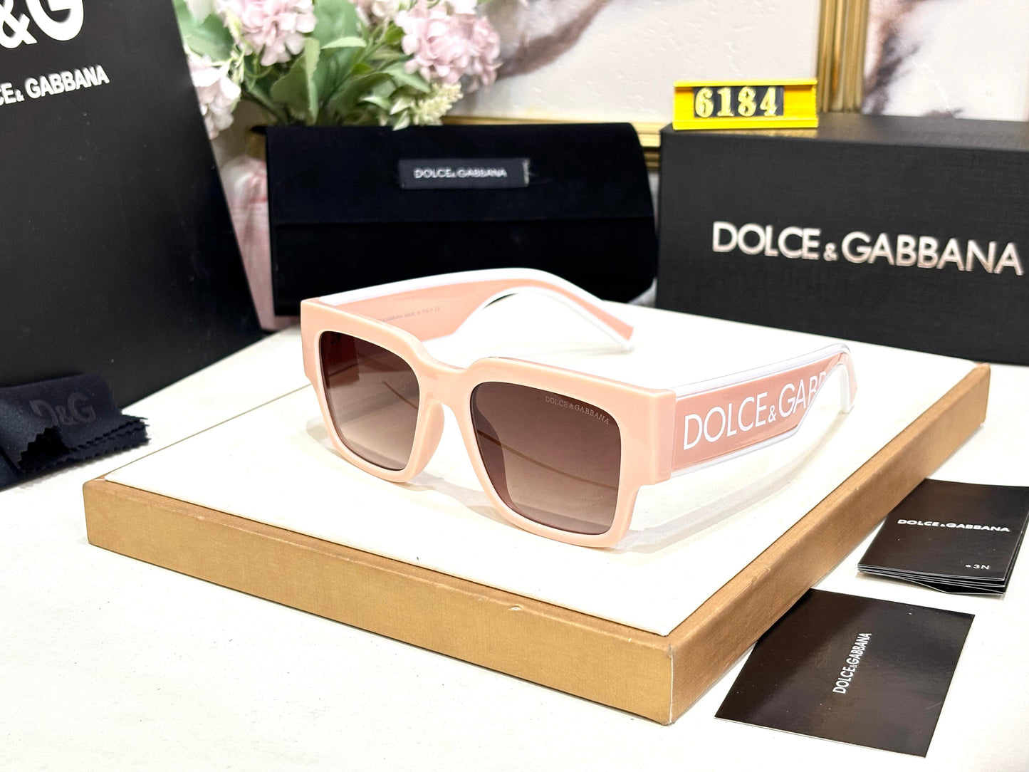 Uol Pink Frame Brown Shade Unisex Sunglass Dg6184 52 19-140 c6