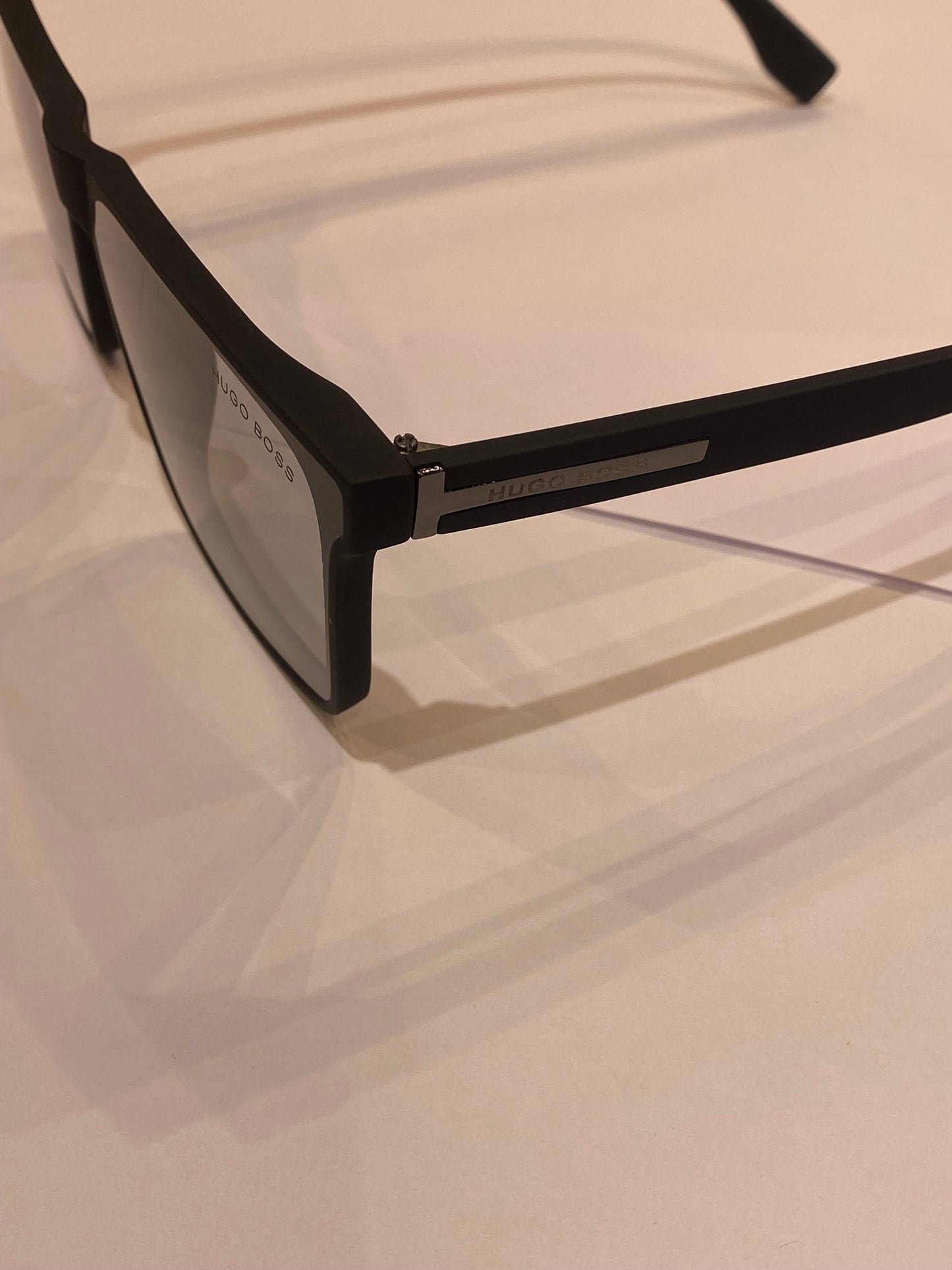 GUH Matte Black Frame Black Transparency Shade Sunglasses 1350 53 15 145