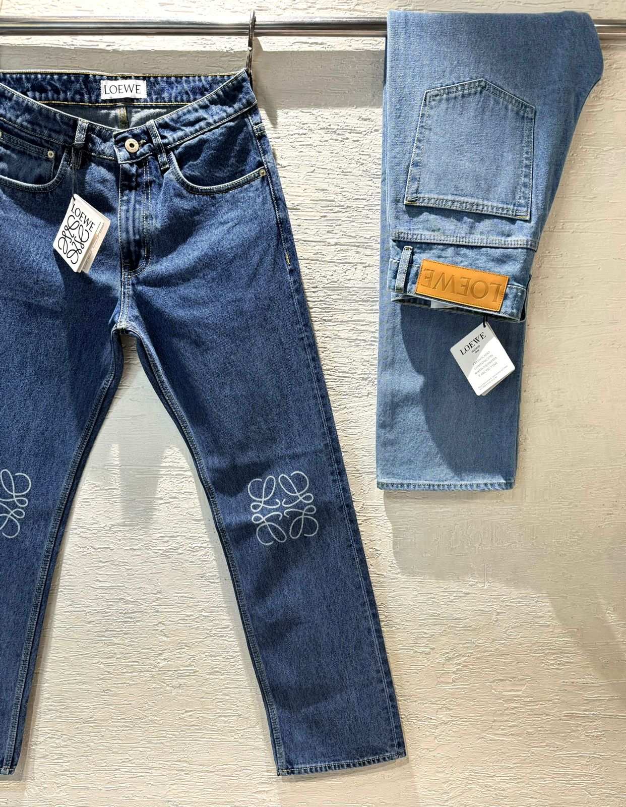 EOL Blue Colour Premium Quality Straight Fit jeans 24801