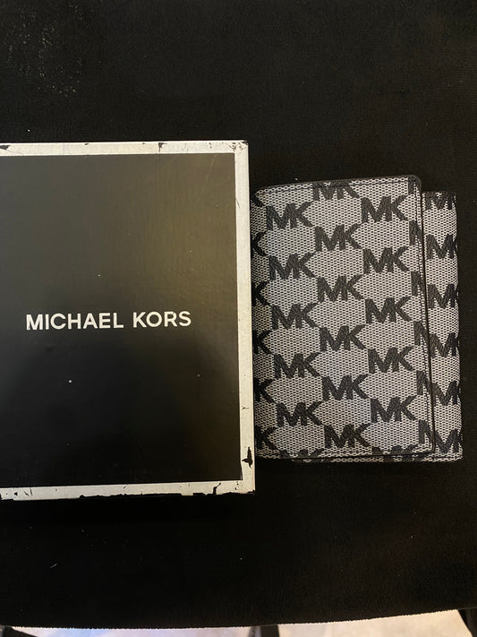 CIM MIC Gray Colour Black KM Print Three Fold Genuine Leather Unisex Wallet 987823