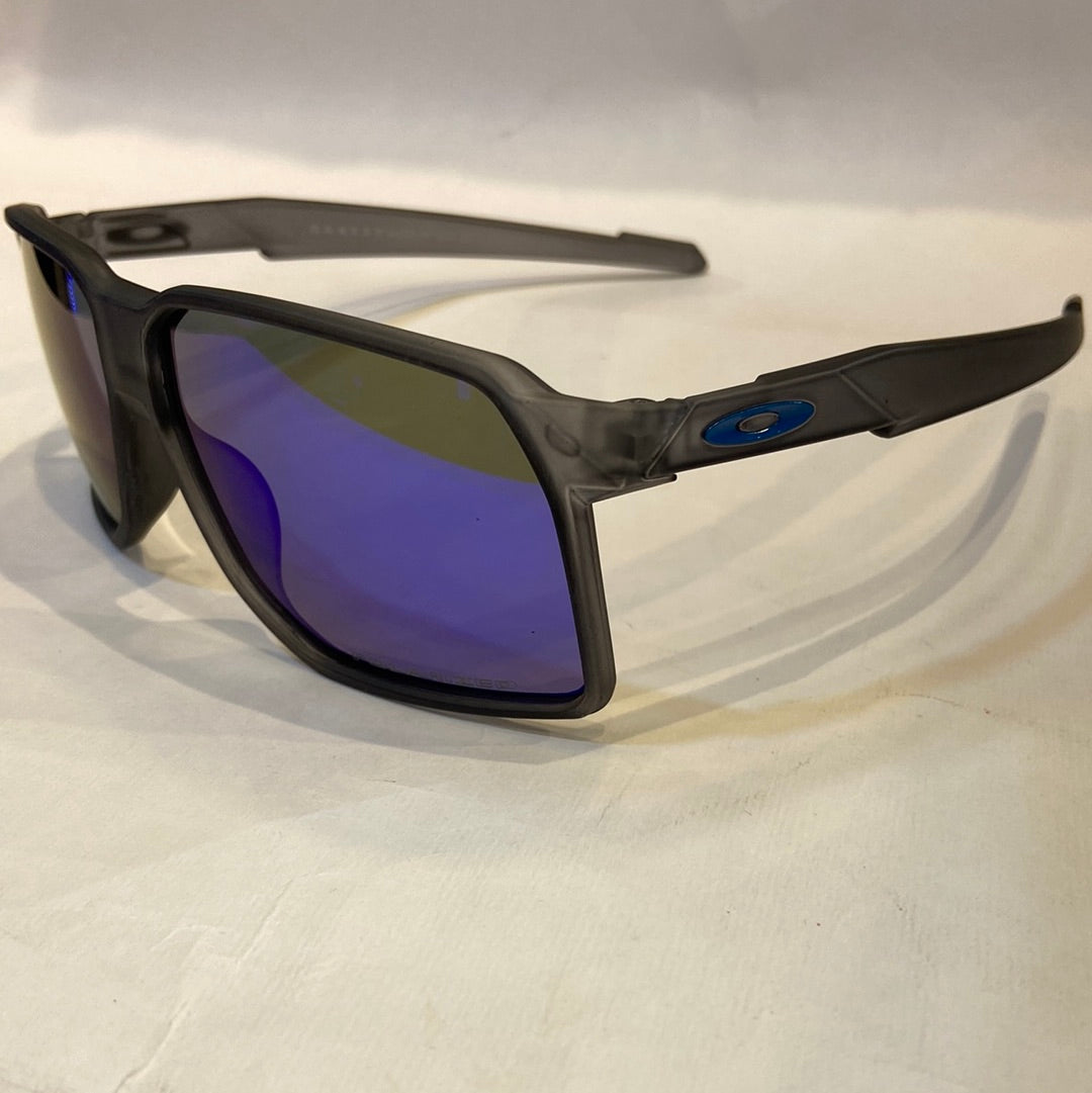 KAO Grey Transparent Blue Reflector Shade Sunglass WT2941 45 17-145