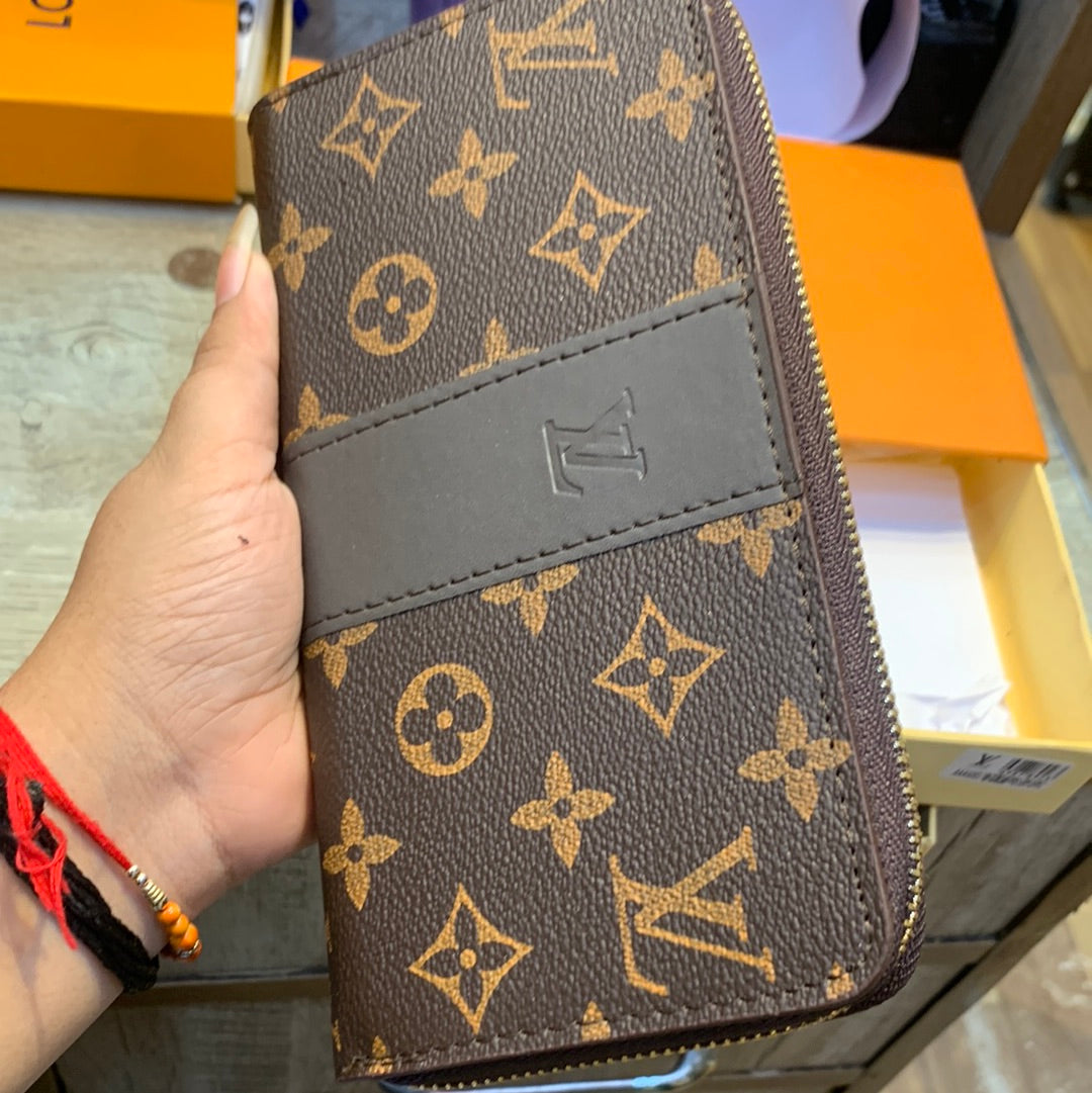 UOL Monogram old Flower Brown Yellow Golden Ladies Clutch Zipper Wallet 60017139