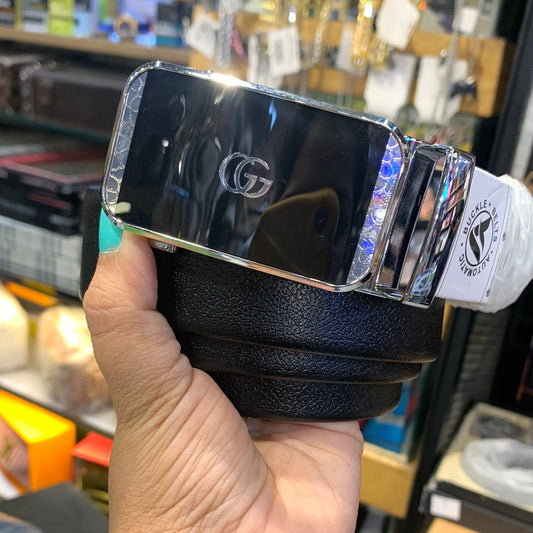 Cug Black Colour Black Silver Buckle Copper Logo Genuine Leather Belt Automatic Buckle 64610