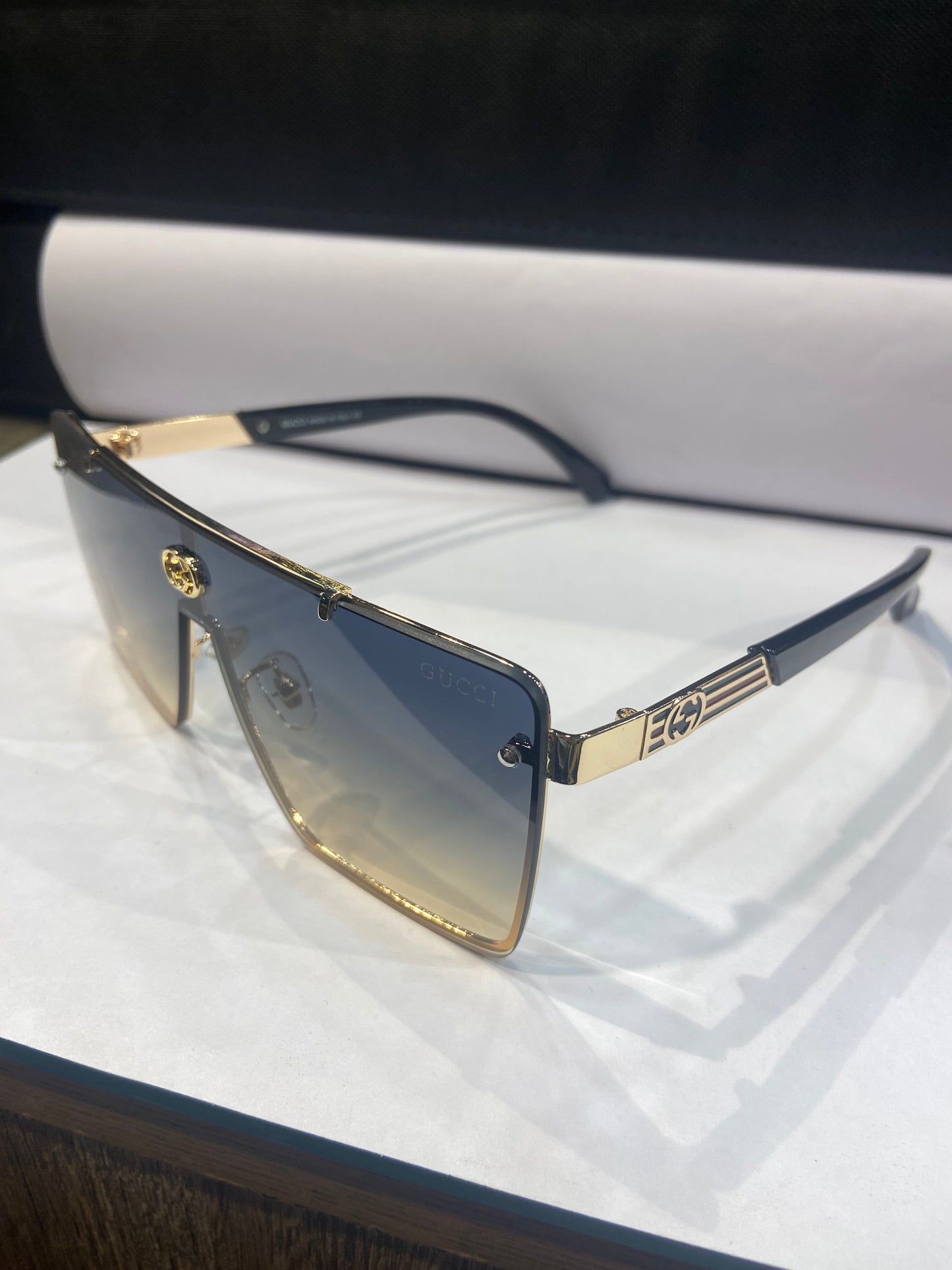 Cug Golden Frame Black Yellow Shade Unisex Sunglasses 23080 60 14 142