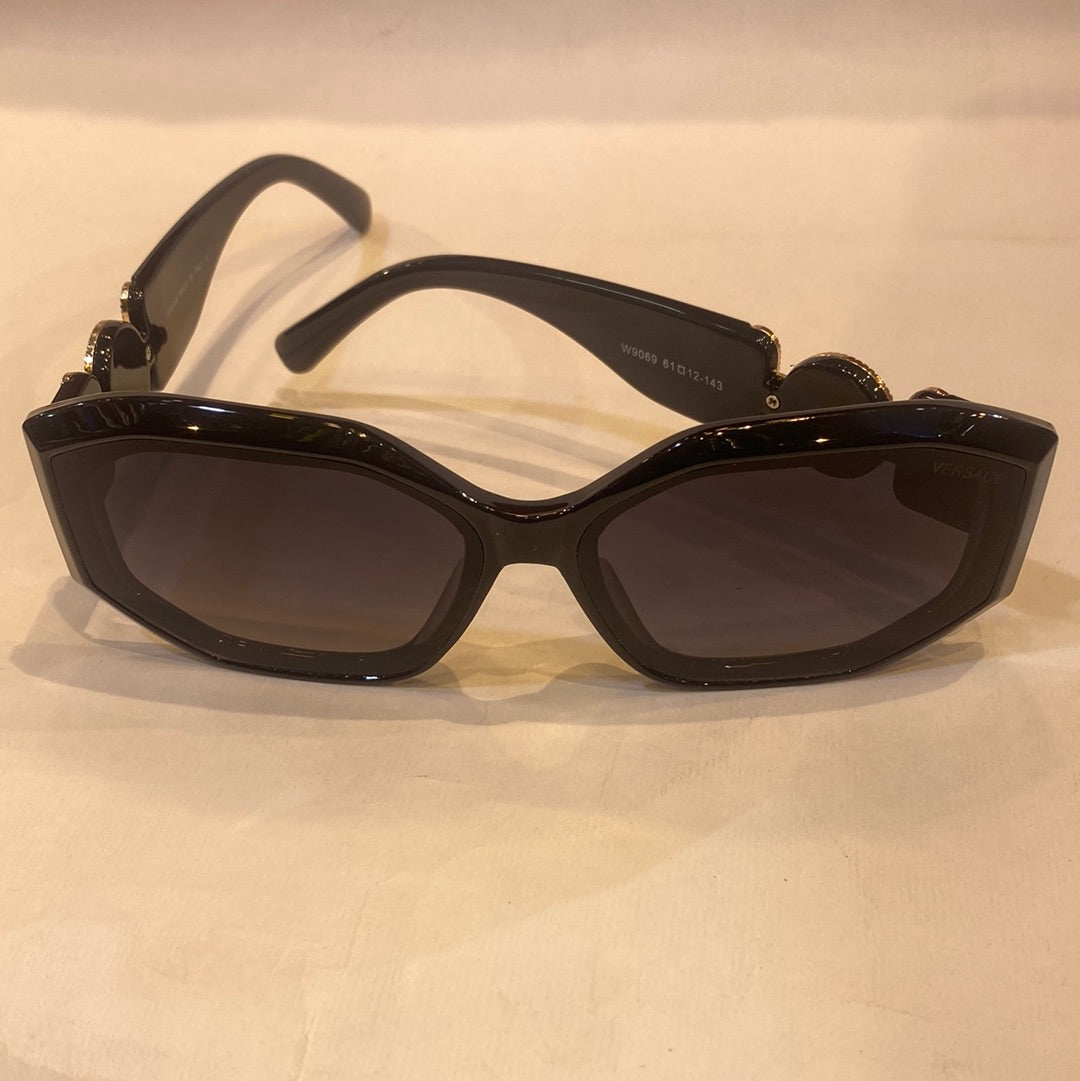 REV Black Frame Black Shade Sunglass W9069 61 12-143