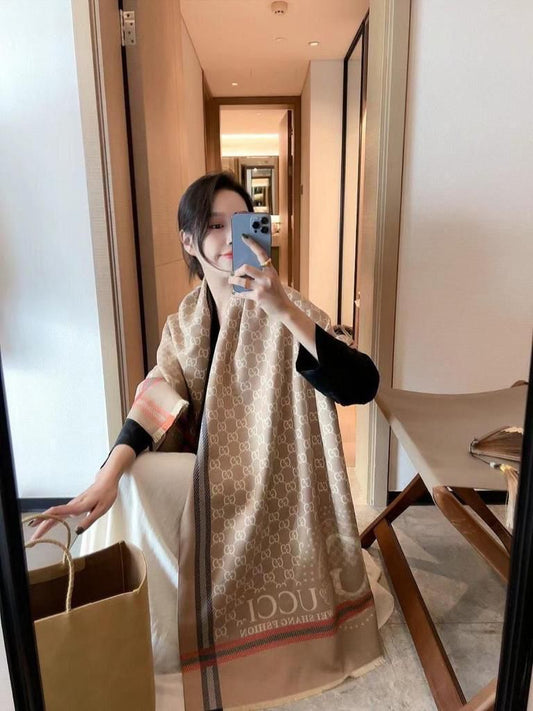 Cug Beige Colour Unisex Stole 981054
