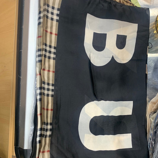 Rub Black Colour Rub Print Unisex Stole 987403