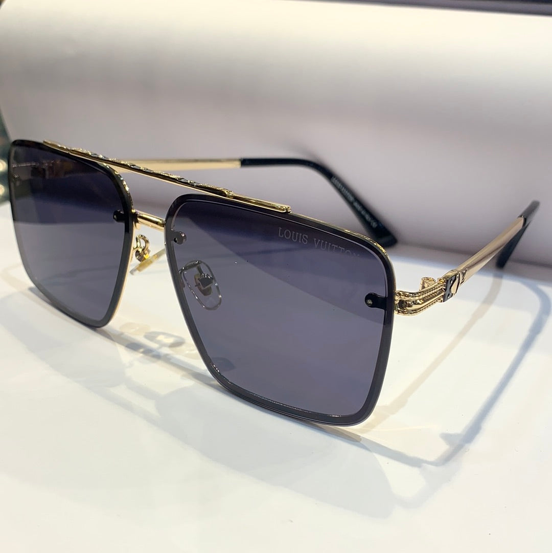 Uol Gold Frame Black Shade Unisex Sunglasses 22332 60 14 142