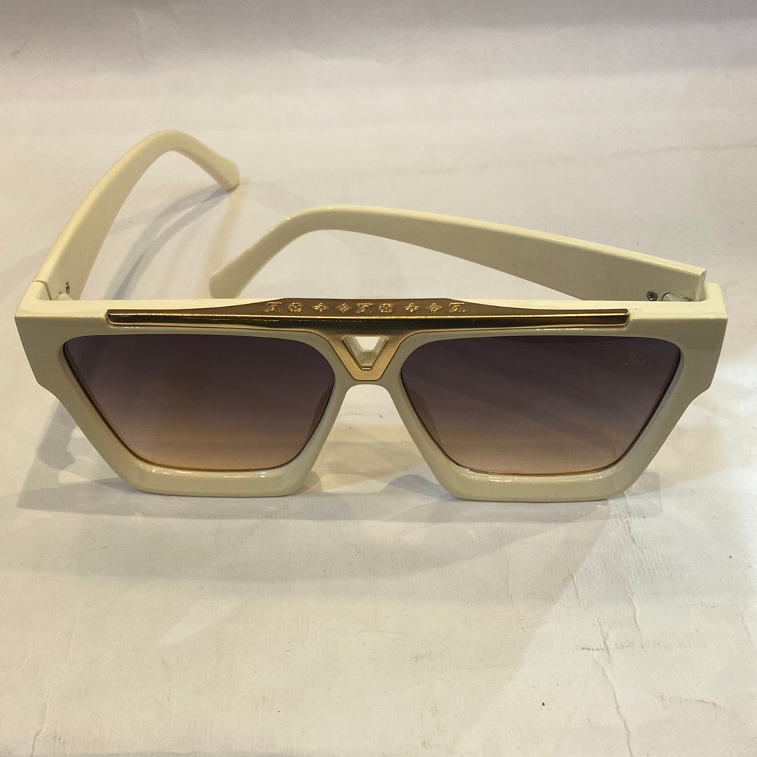 UOL VL Off White Frame Black Pink Shade Sunglass Z1502 61 13-145