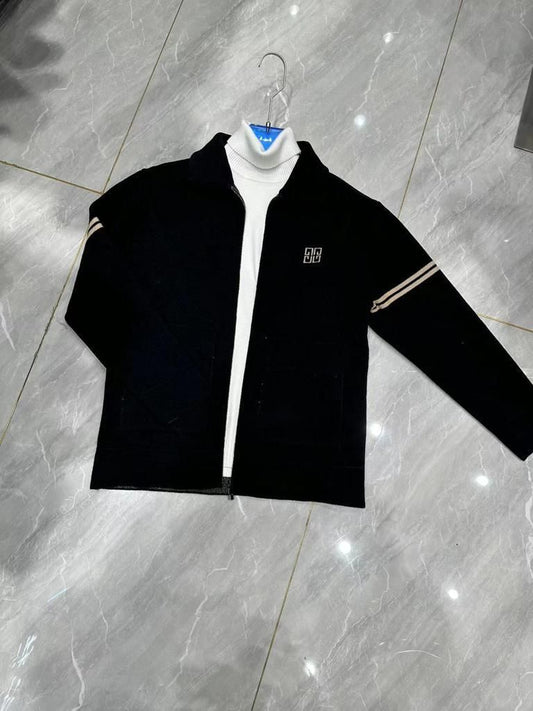 Black Colour With Double Pocket Coat Style Jacket 53501