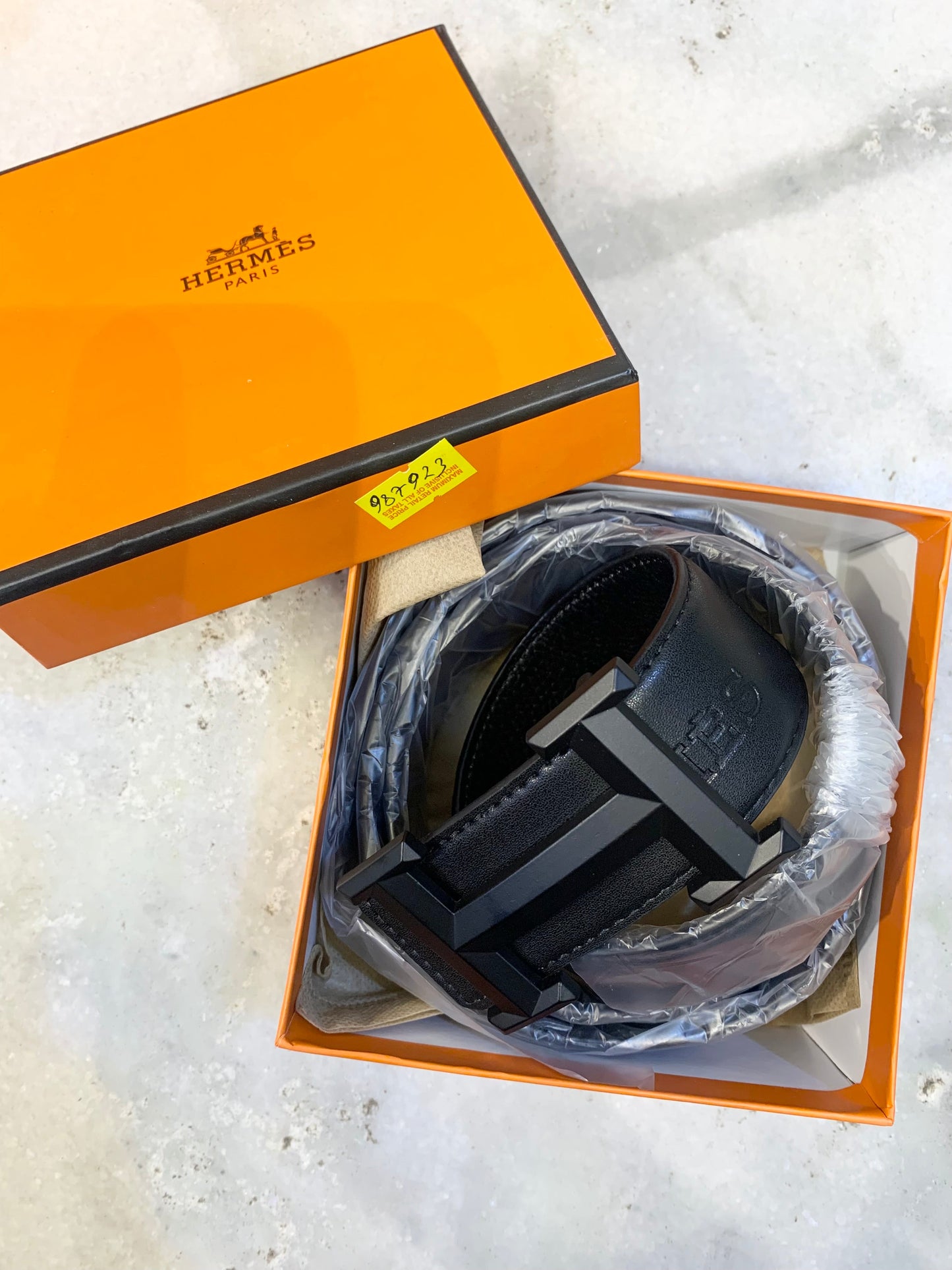 REH Black Colour Belt Black Buckle 987923