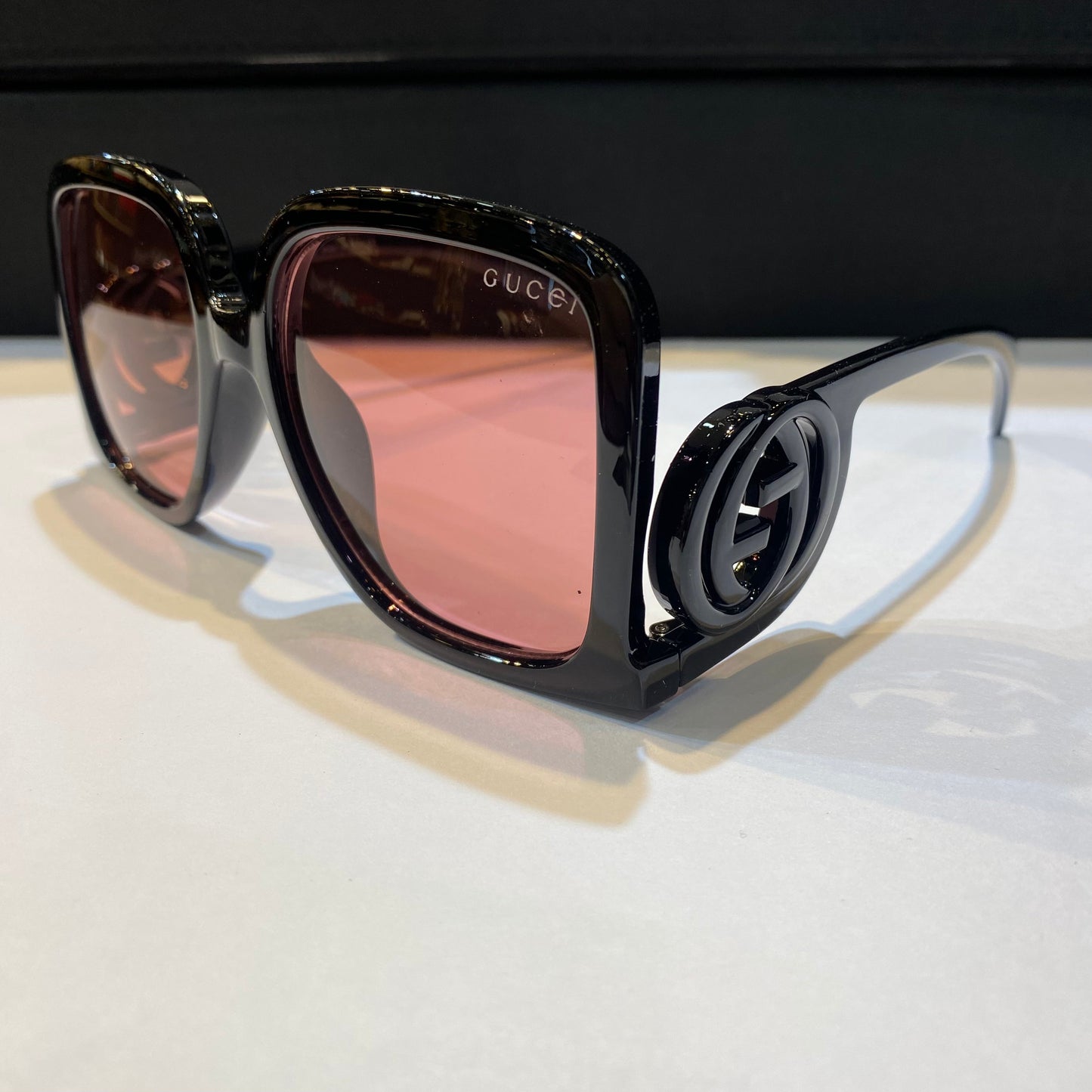 Cug Black Frame Pink Shade Sunglass 98047 58 17 142