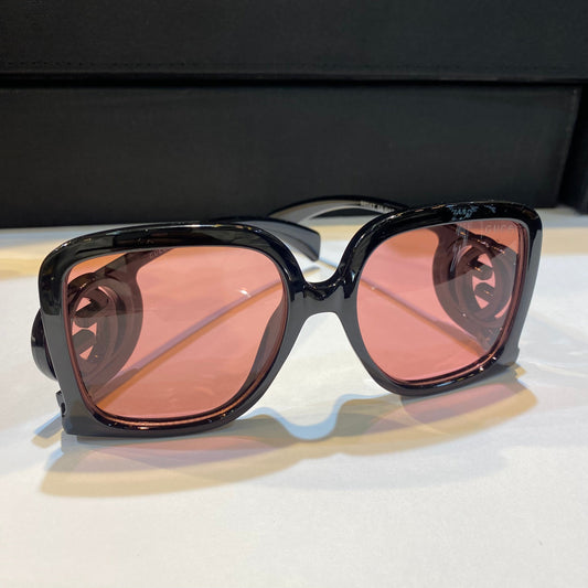 Cug Black Frame Pink Shade Sunglass 98047 58 17 142