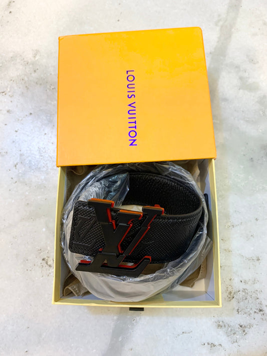 UOL Black Colour Belt Black Red Buckle 987890