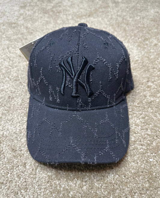 YN Black Cap Black Embroidery 987342