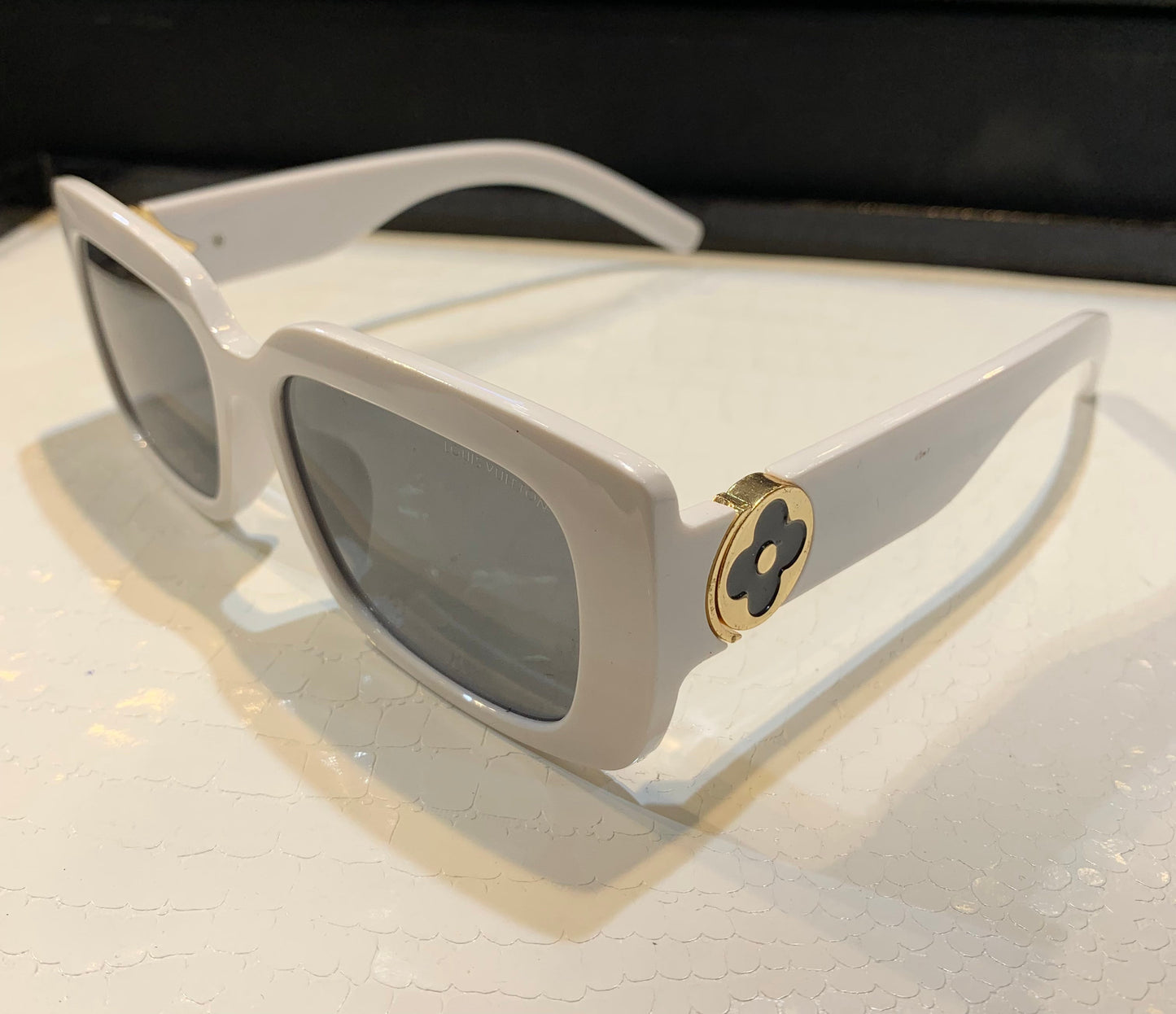 UOL VL White Frame Black Shade Unisex Sunglass SUN015