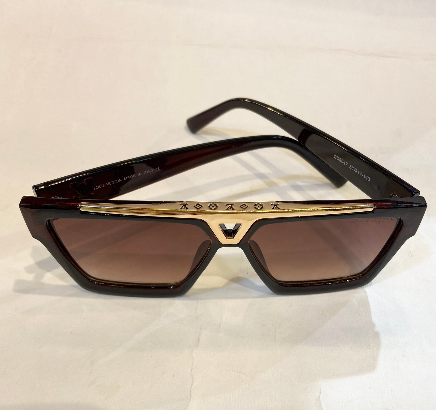 UOL VL  Brown Frame Brown Shade Sunglass GD8047 56 14-143